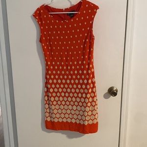 Women’s dress size 8, Jessica Howard